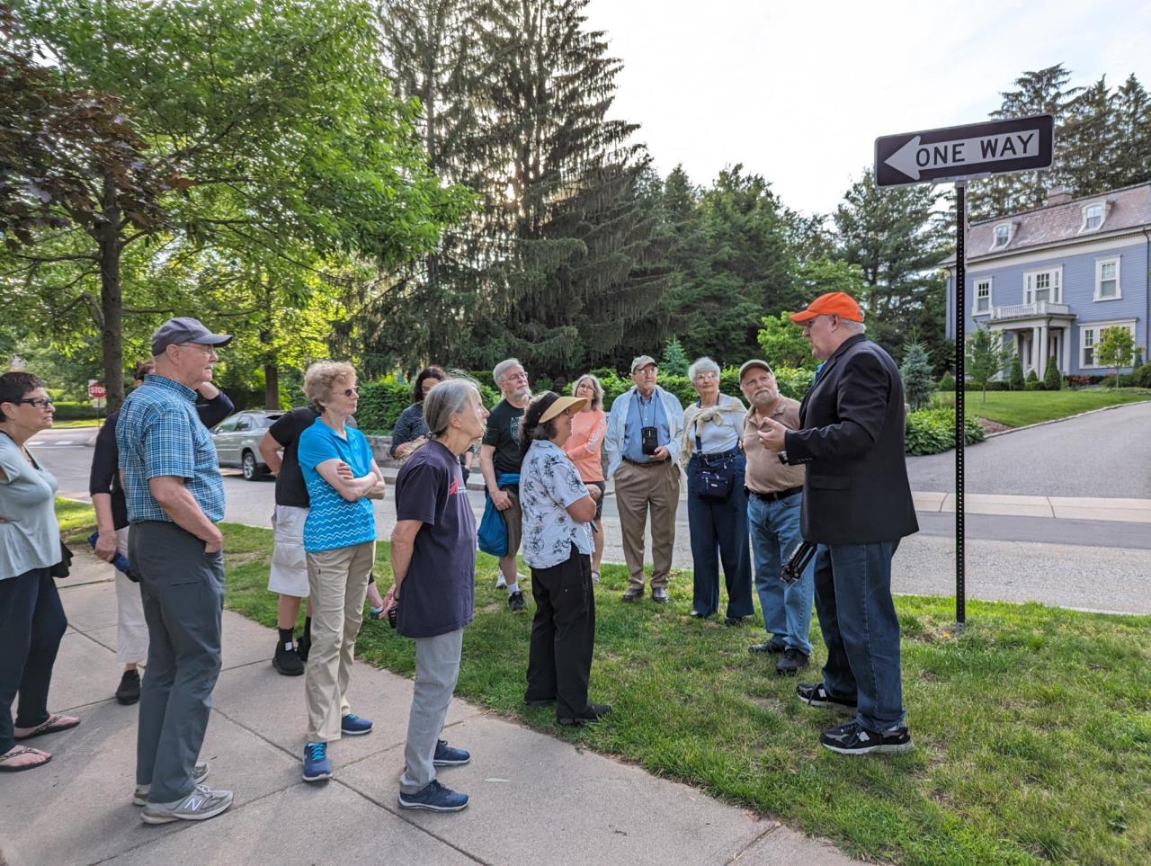 Walking Tour Comm Ave June 2023